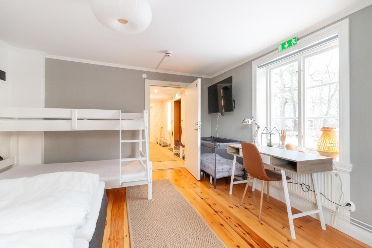 Segerstadsby Gardshotell Ab Vålberg Esterno foto